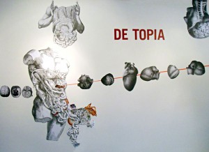 "De Topia" Collagemontage  12 x 2,50 m, Detail, Einzelausstellung FORM DICH ZU MIR Tatau Obscur Art Galerie Berlin 2012